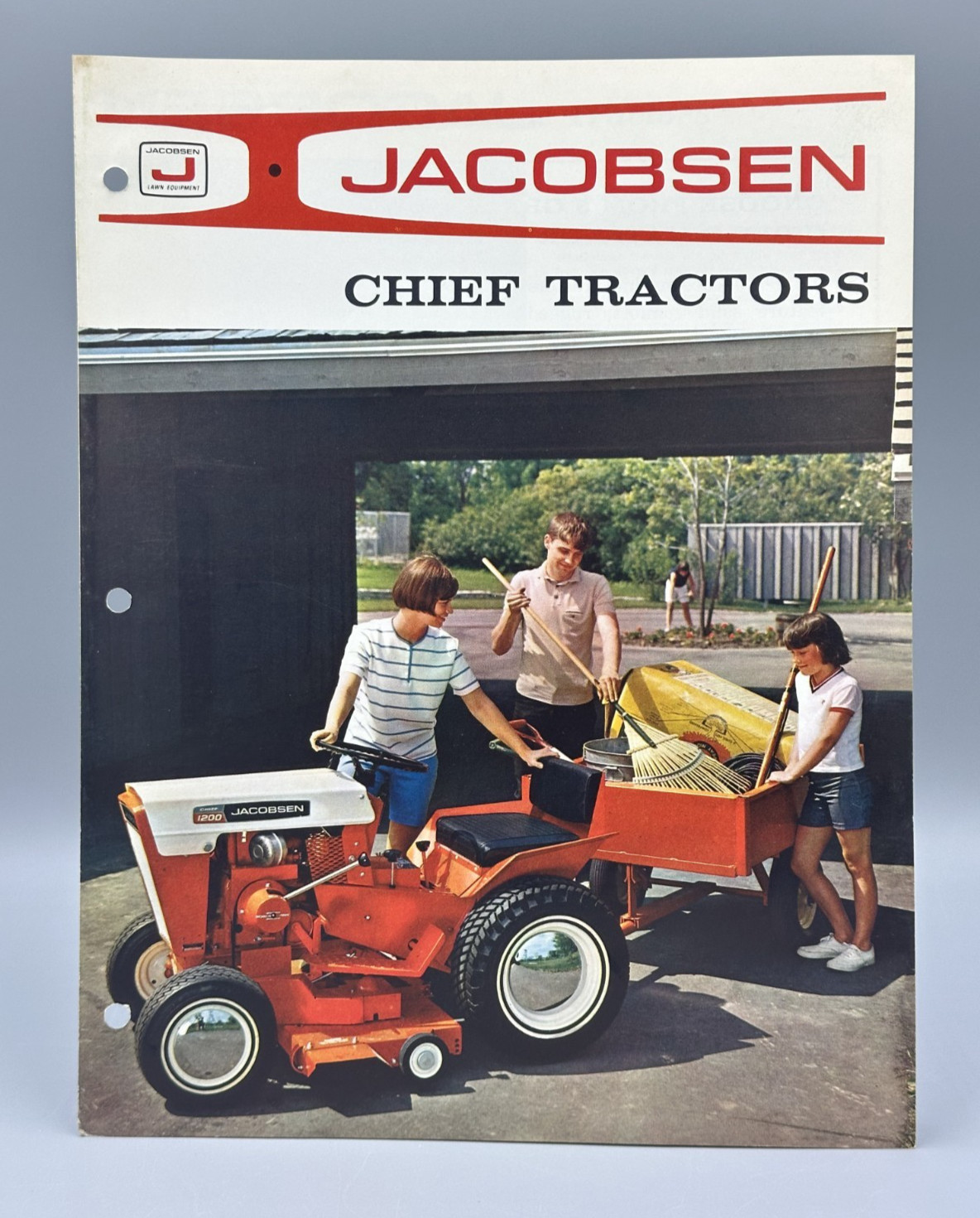 1967 JACOBSEN CHIEF TRACTORS Advertising Brochure LAWN & GARDEN Vintage