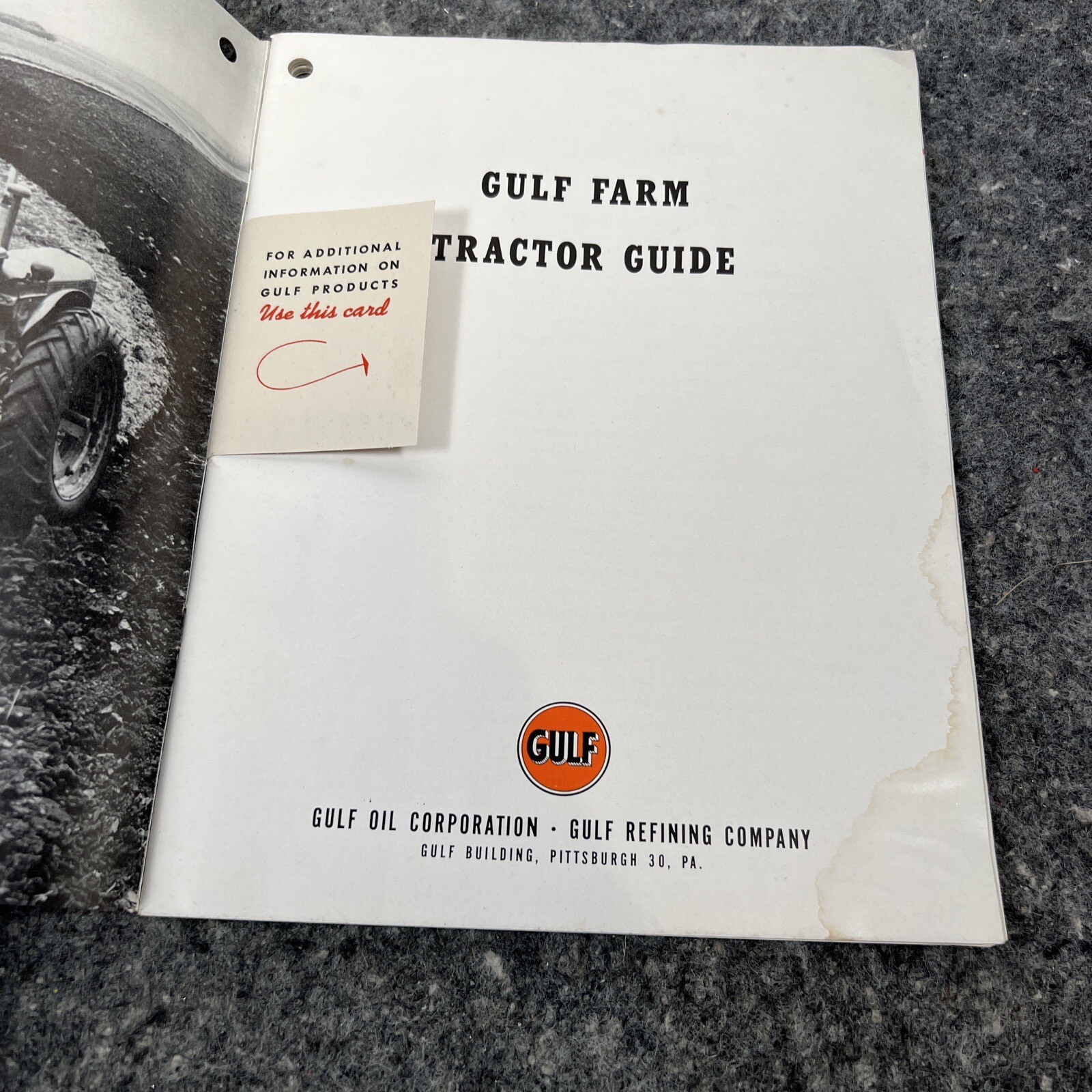 Vintage 1950&rsquo;s Gulf Oil Corporation FARM Tractor Guide / Maintenance OEM
