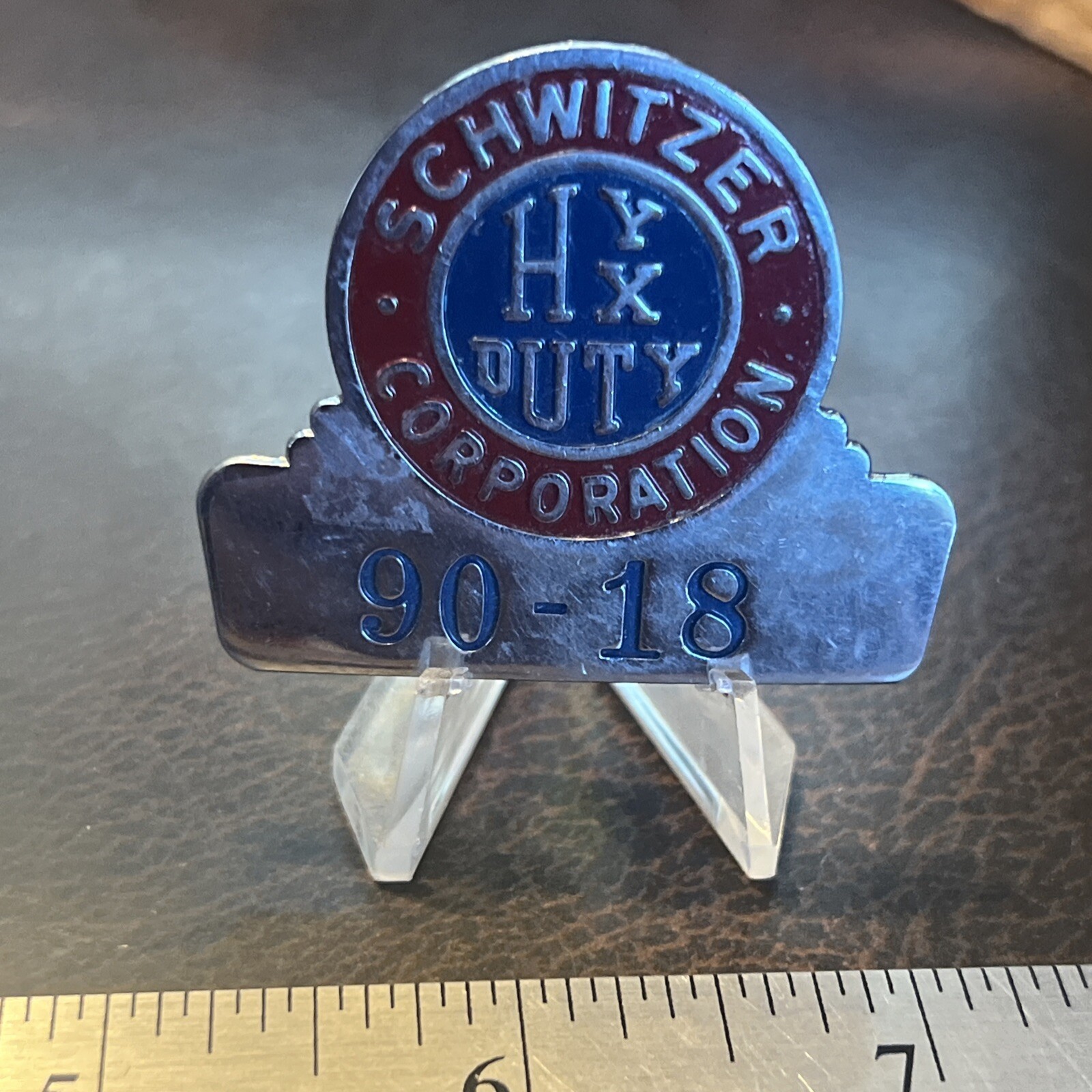 VTG SCHWITZER CORP AUTOMOTIVE & FARMING PARTS EMPLOYEE BADGE HYX DUTY #90-18
