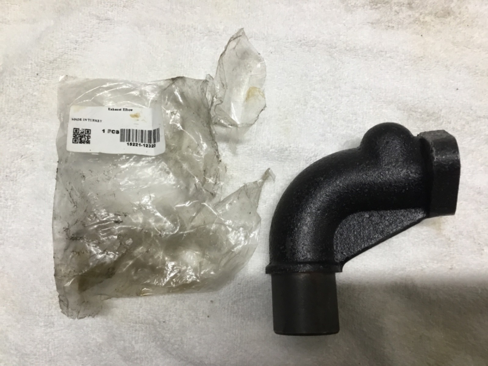 Exhaust Manifold Elbow Fits Kubota L175 L185 L225 L245 L2000 L2201 15221-12325