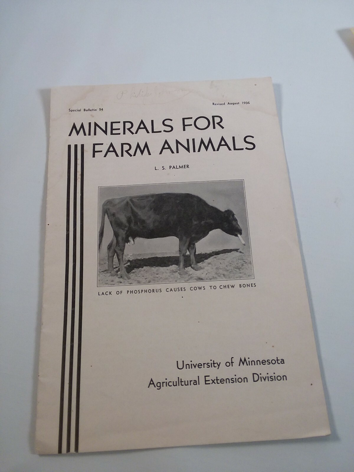 Lot Of Farm Bulletins From the 30s minerals seed directory interest in exports