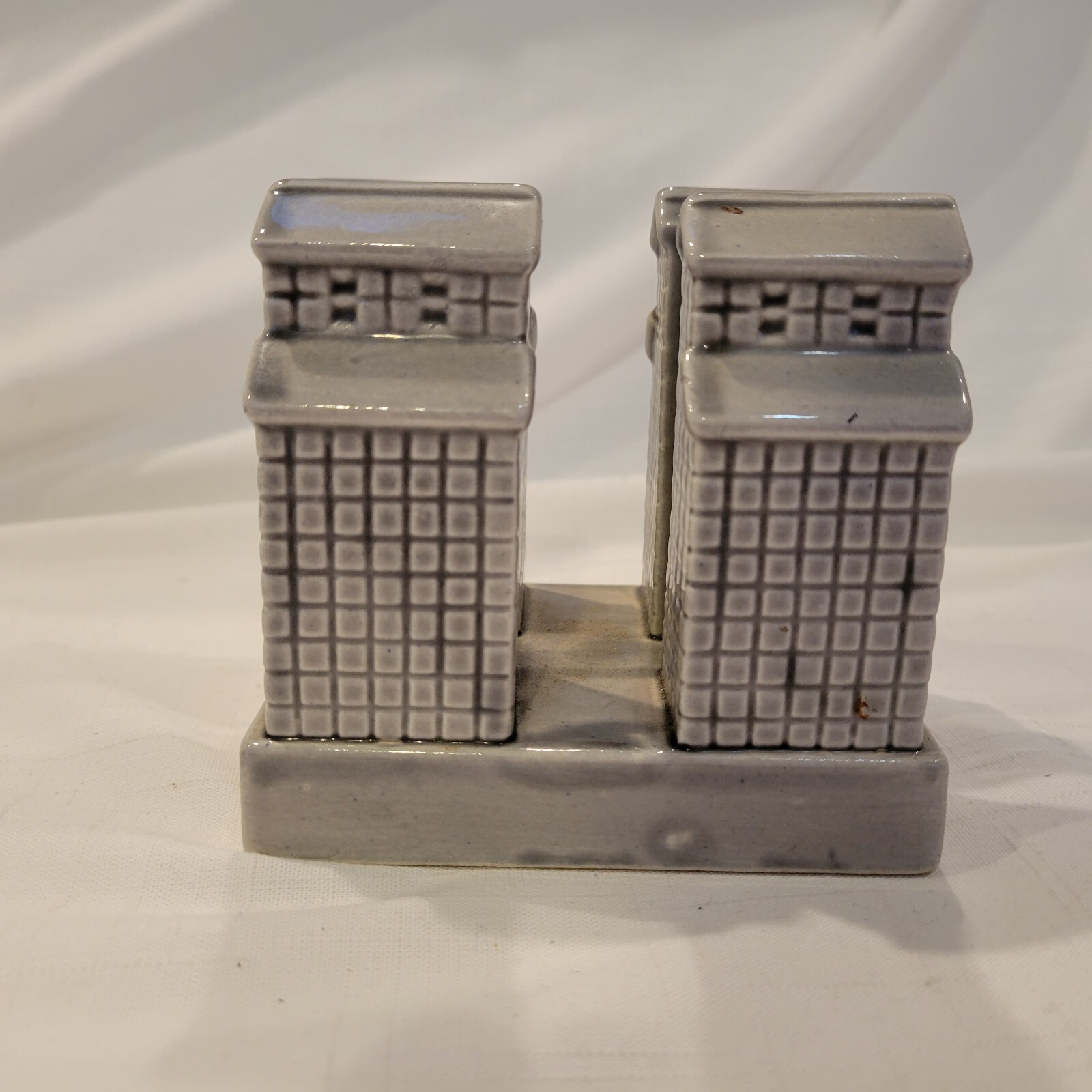 Pekin Iowa Grain Elevator Napkin Holder Ceramic Advertising Roland MCreery Co.