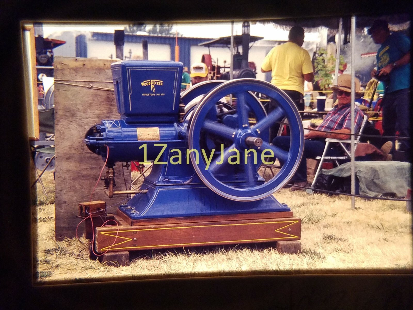 AC2406 35mm Slide of an Allis-Chalmers from MEDIA ARCHIVES PEOPLE EQUIPMENT