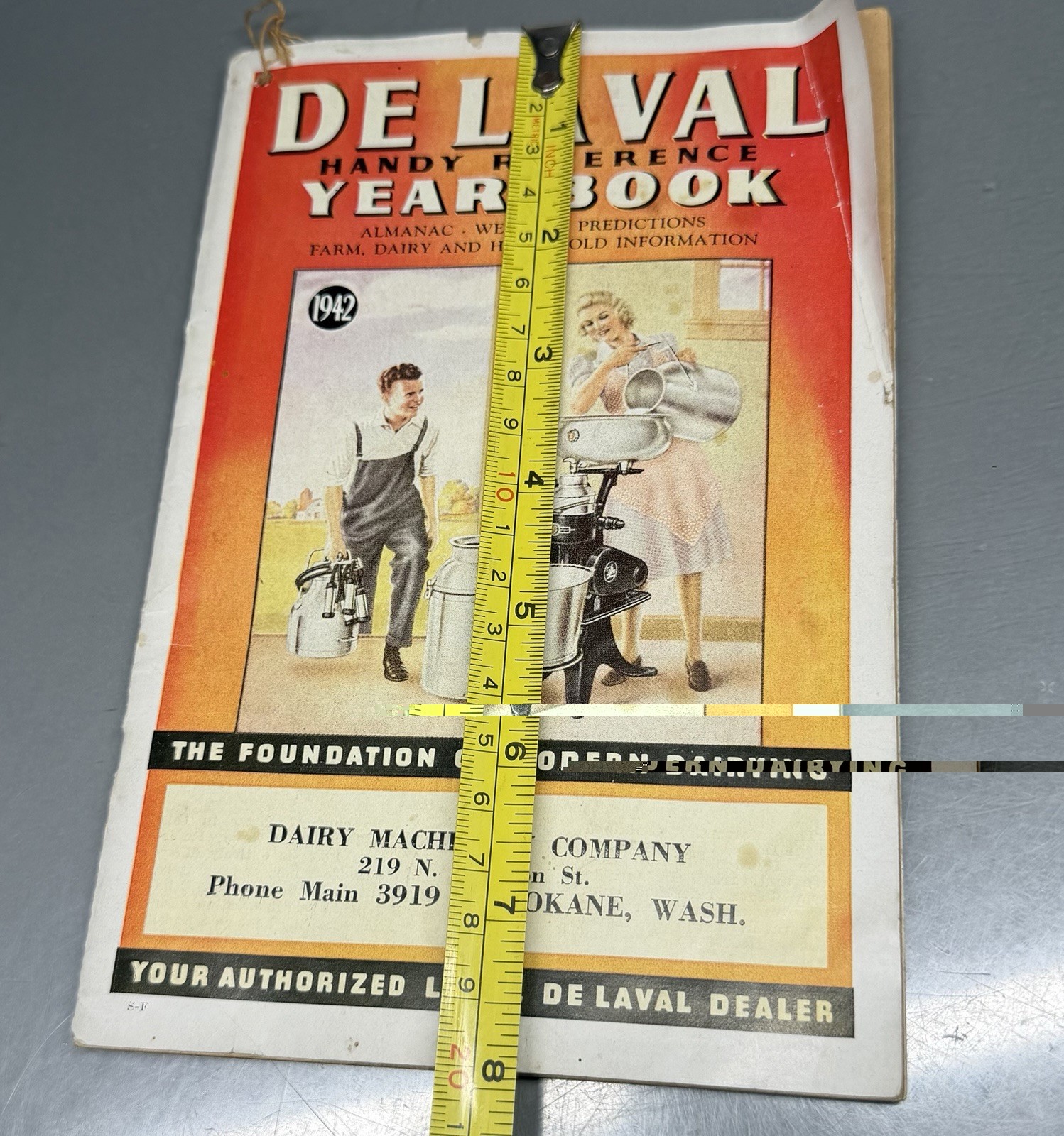 De Laval Handy Reference Yearbook 1942 ~ Vintage Almanac ~ Spokane Washington
