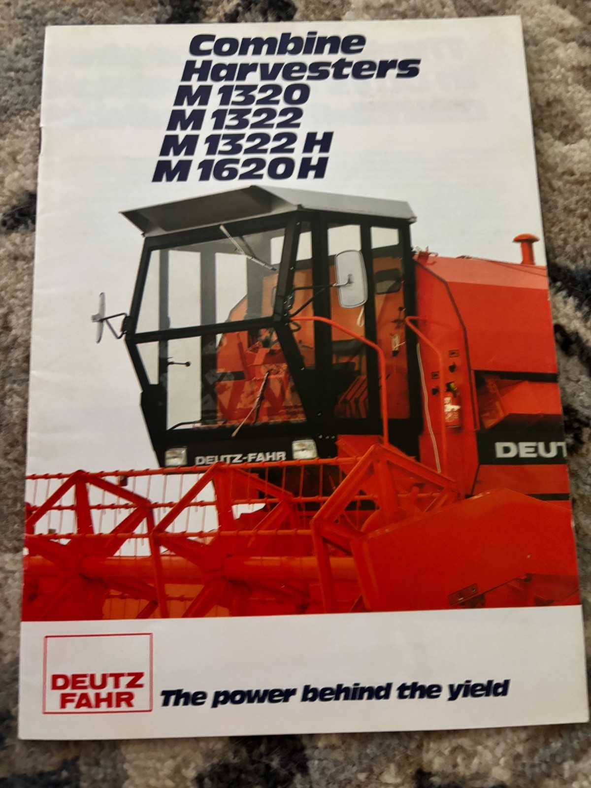 Deutz Fahr M1320 M1322 M1322H M1620H Combine Brochure FCCA25