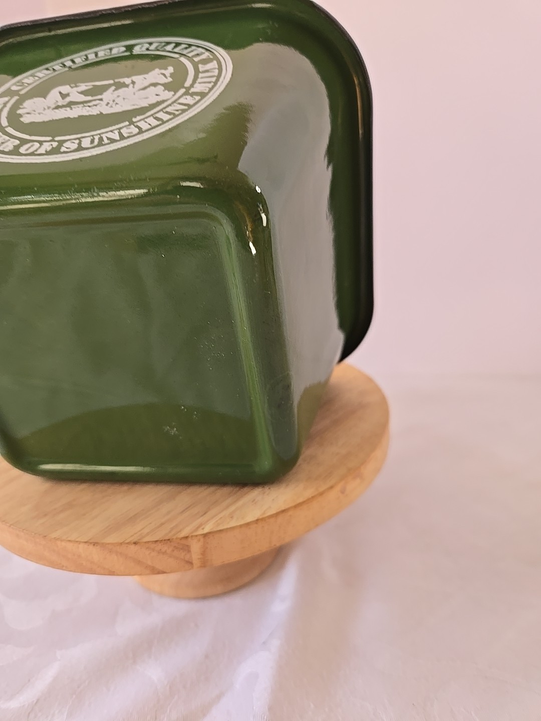 Certified Quality Producer of Sunshine Milk Green Enamel Metal Container Cow