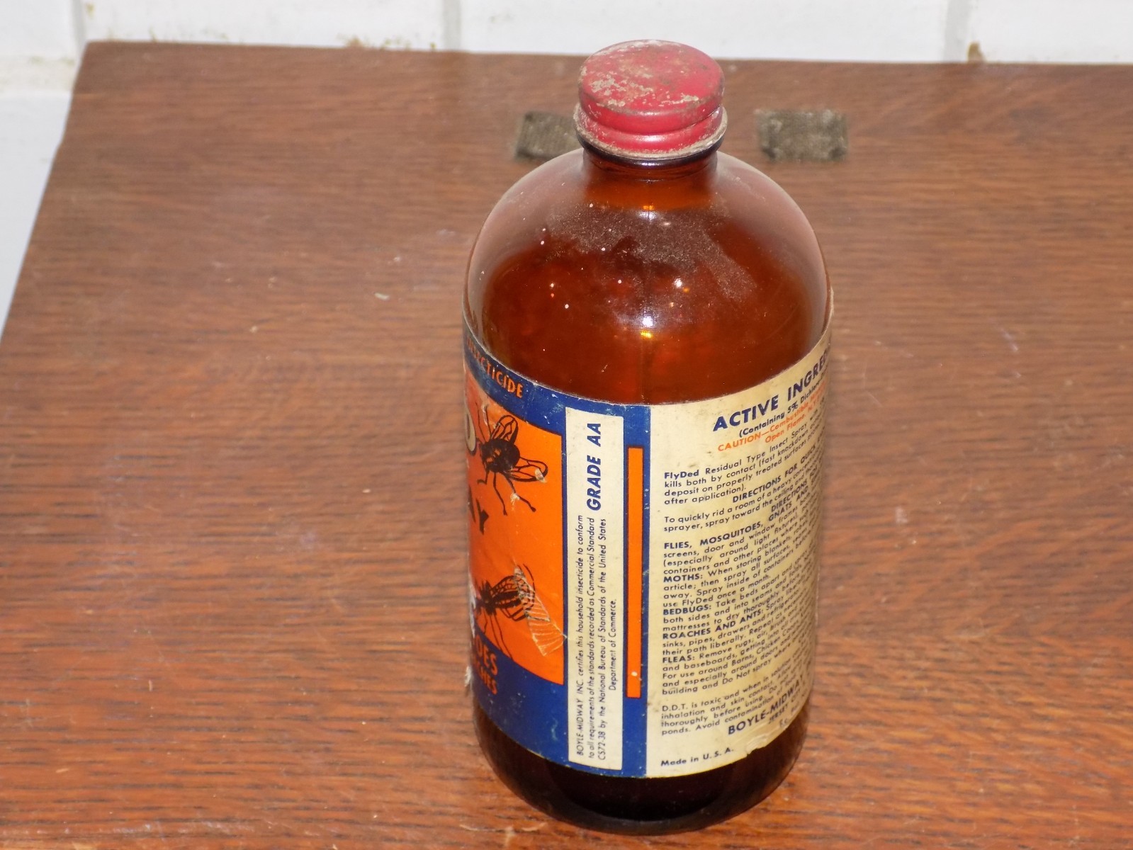 Vintage Flyded Inspect Spray EMPTY 1 Pint Bottle with Paper label
