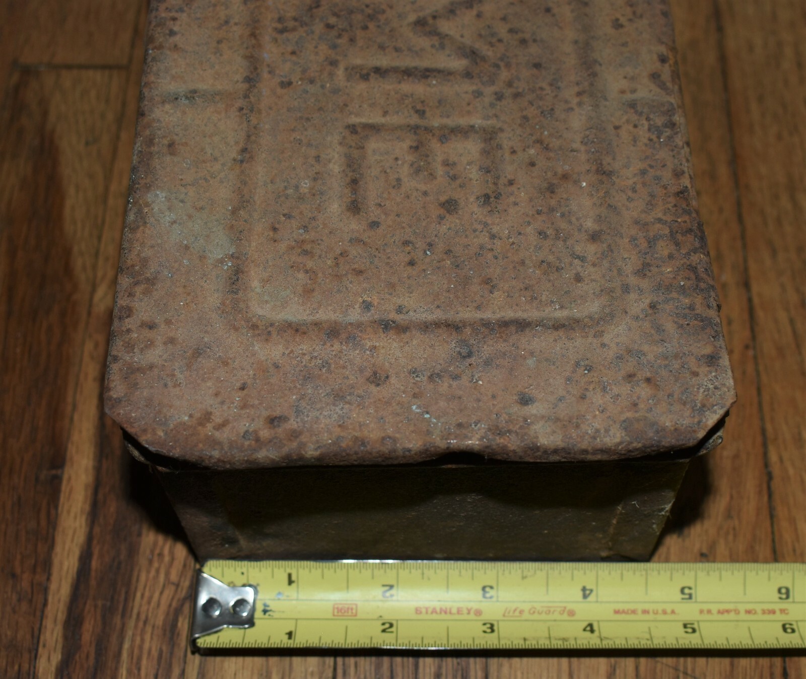 Antique Vintage ACME Farm Tractor Equipment Tool Box w Oil Can Ring