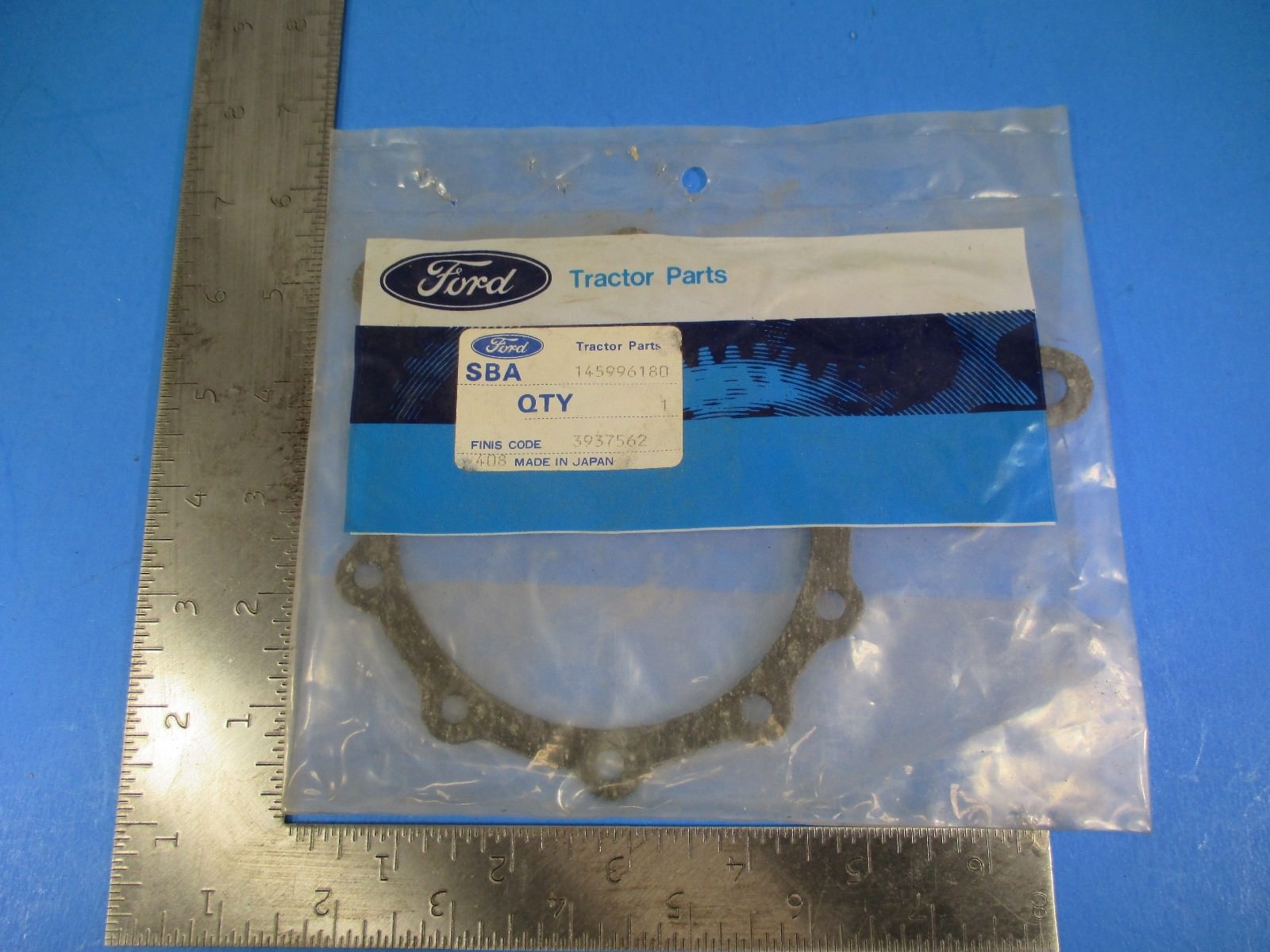 Ford Tractor Parts Gasket Part # 3937562 NOS New in Package NOS1