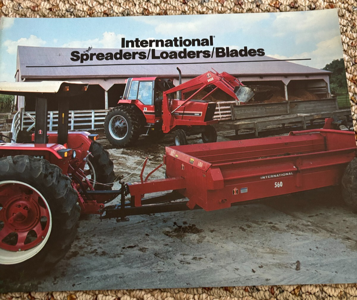 International Harvester Spreaders Loaders Blades For 1983 Brochure FCCA25