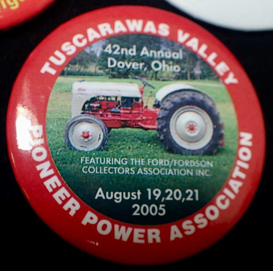 Vintage (19) ANTIQUE TRACTOR & GAS STEAM ENGINE SHOW Button Pins Ribbons Plaques