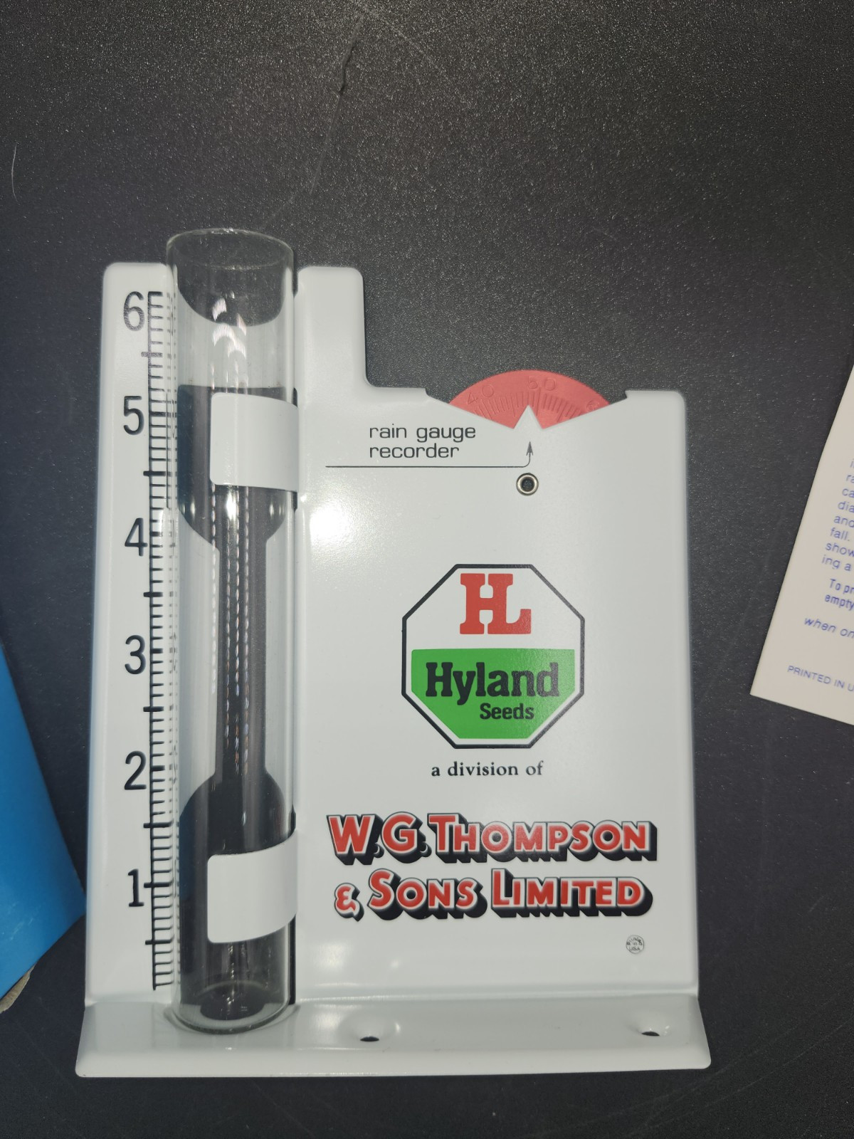 NOS VINTAGE 80s HYLAND SEEDS MORCO METAL RAIN GAUGE USA NEW IN BOX 6.5 X 5.5 In