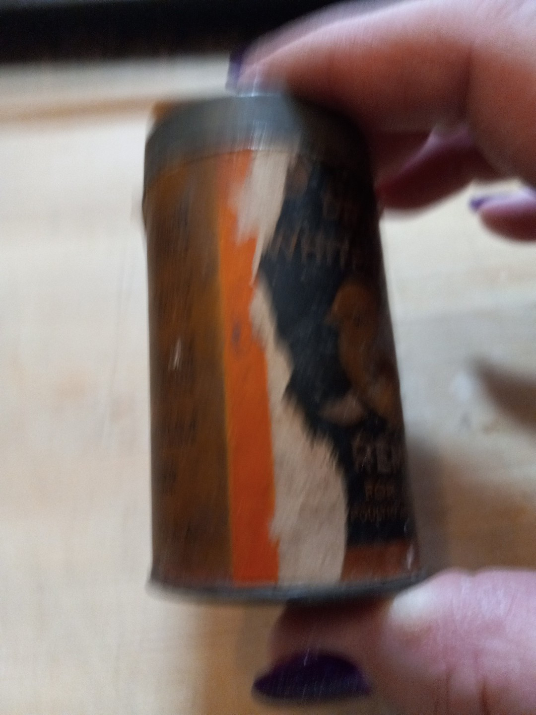 Antique Empty Tin Can 1926 Dr. Hess White Diarrhea Remedy for Chicks .25