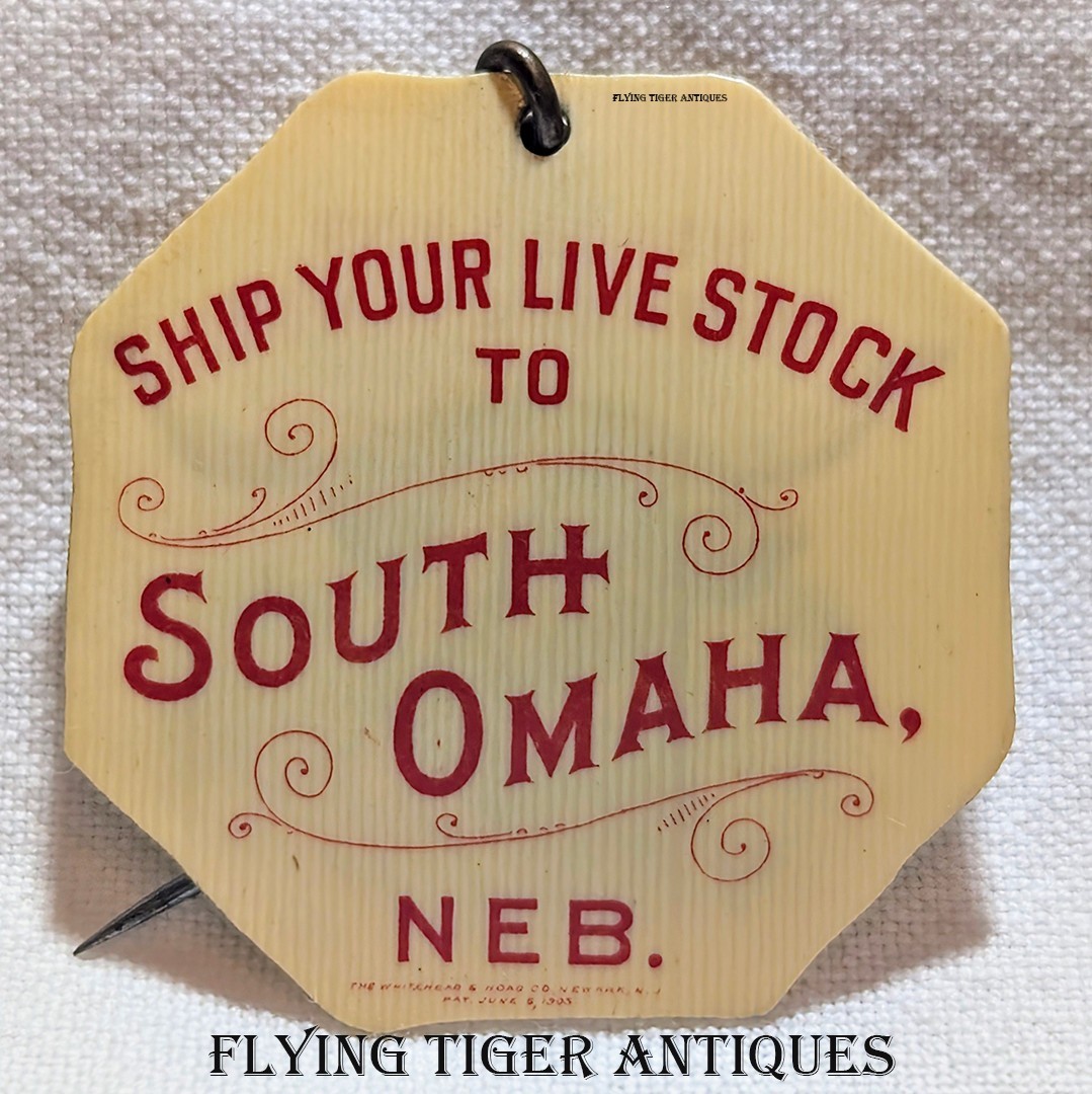 Beautiful WWII USAAF Lafayette Field Lapel Wing in Smilo Box
