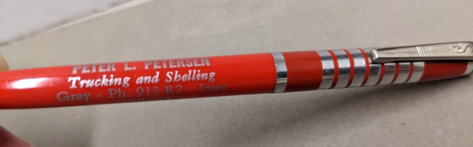 Vintage Peter Petersen Trucking And Shelling Phone 913R2 Gray Iowa IA Pen