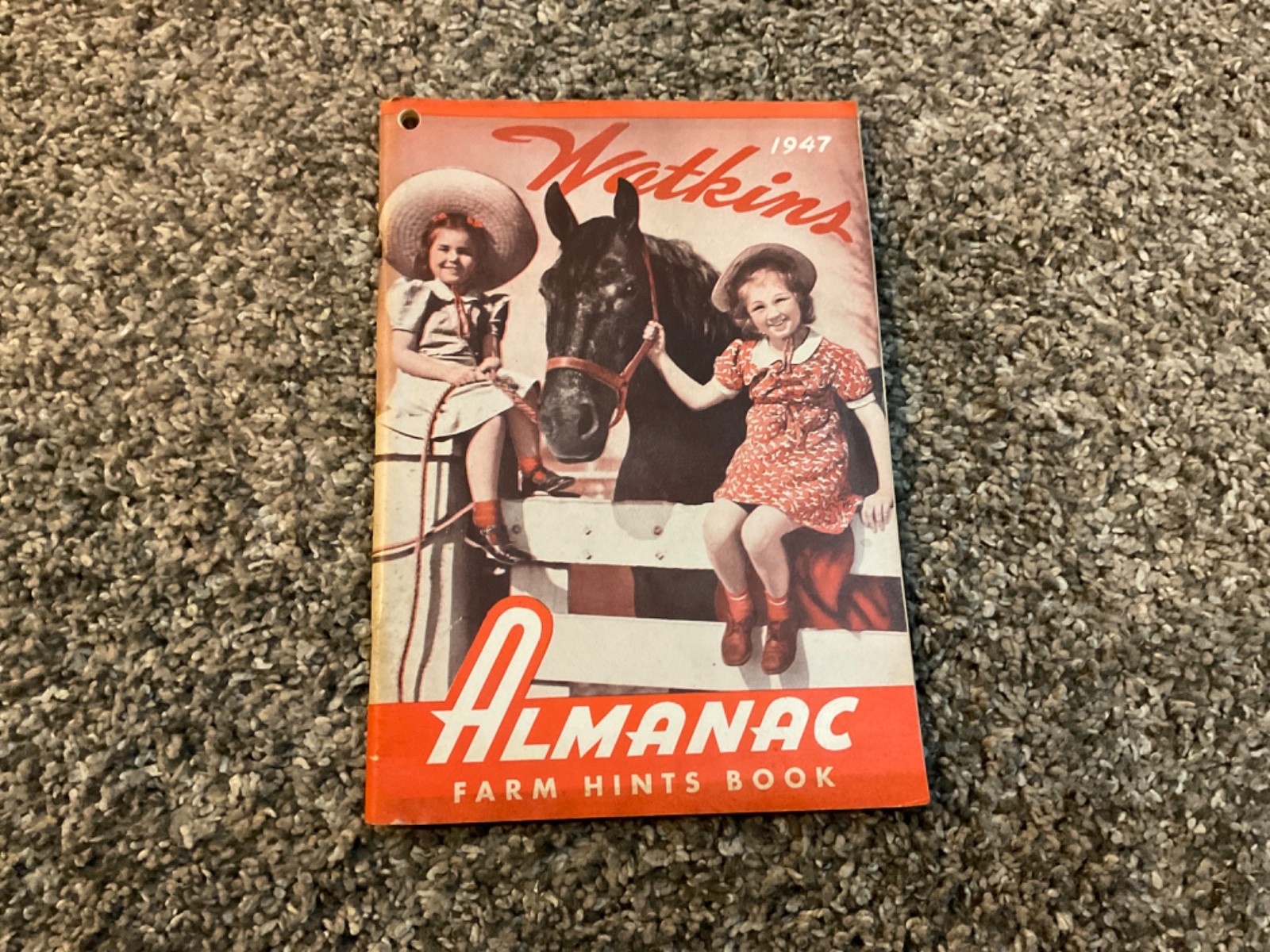 1947 FARMERS FARM ALMANAC BOOK CLEAN PAGES NO WRITING INSIDE
