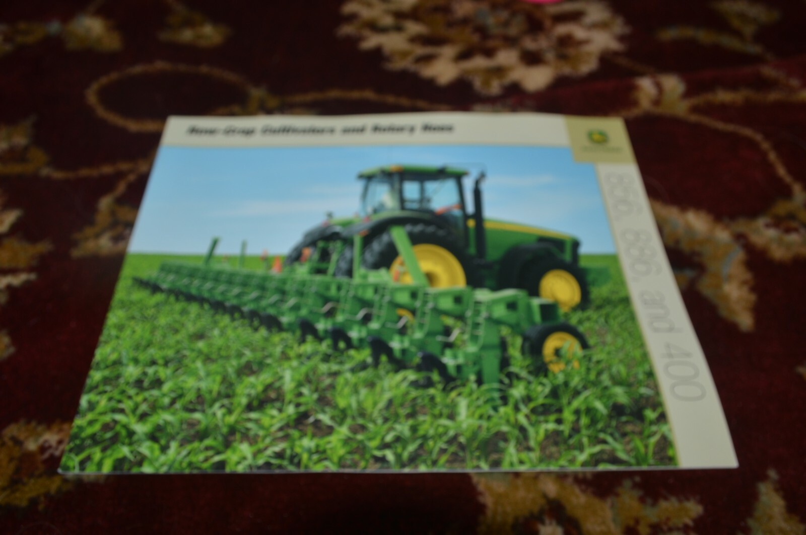 John Deere Row Crop Cultivators & Rotary Hoes For 2004 Brochure FCCA