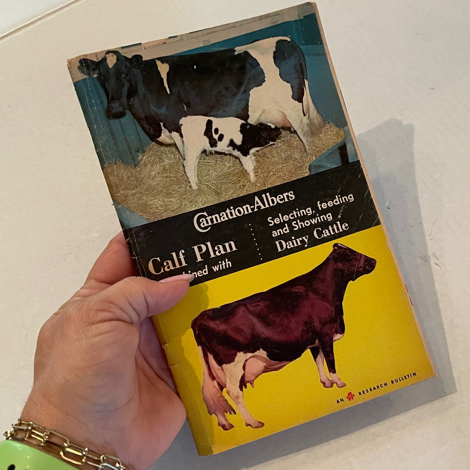 Albers Milling Company 1968 Carnation Albers Calf Plan Selecting Feeding Showing