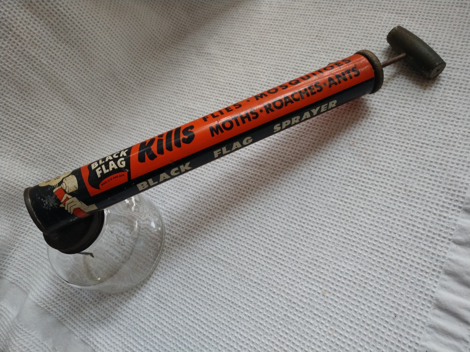Vintage Black Flag All Purpose Bug Pump Sprayer Antique wood handle.