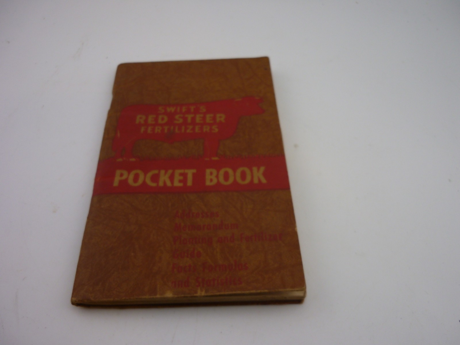 1946 Swift&rsquo;s Red Steer Fertilizers Pocket Book Farm Advertising Memorandum