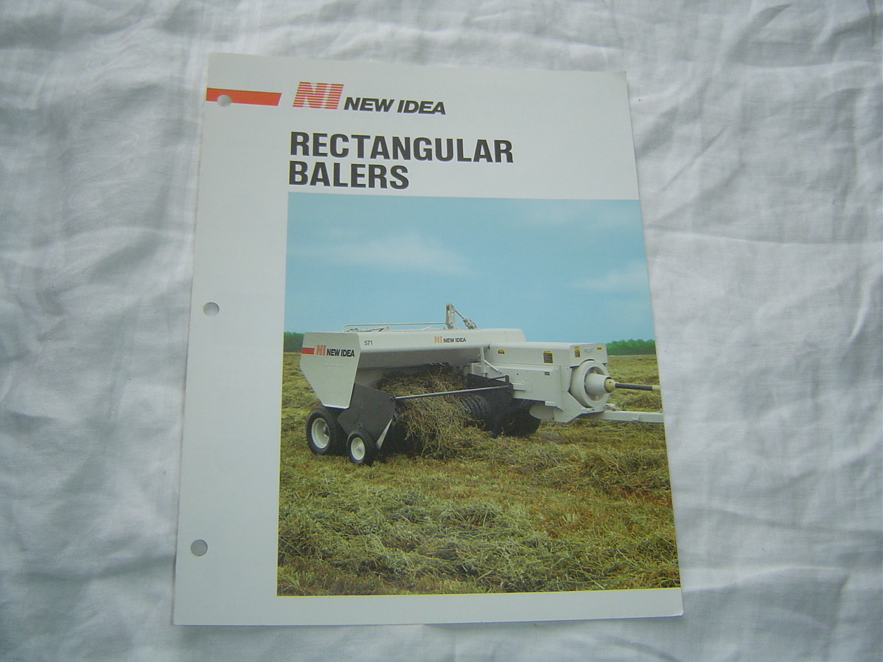 New Idea 551 571 571w rectangular baler brochure