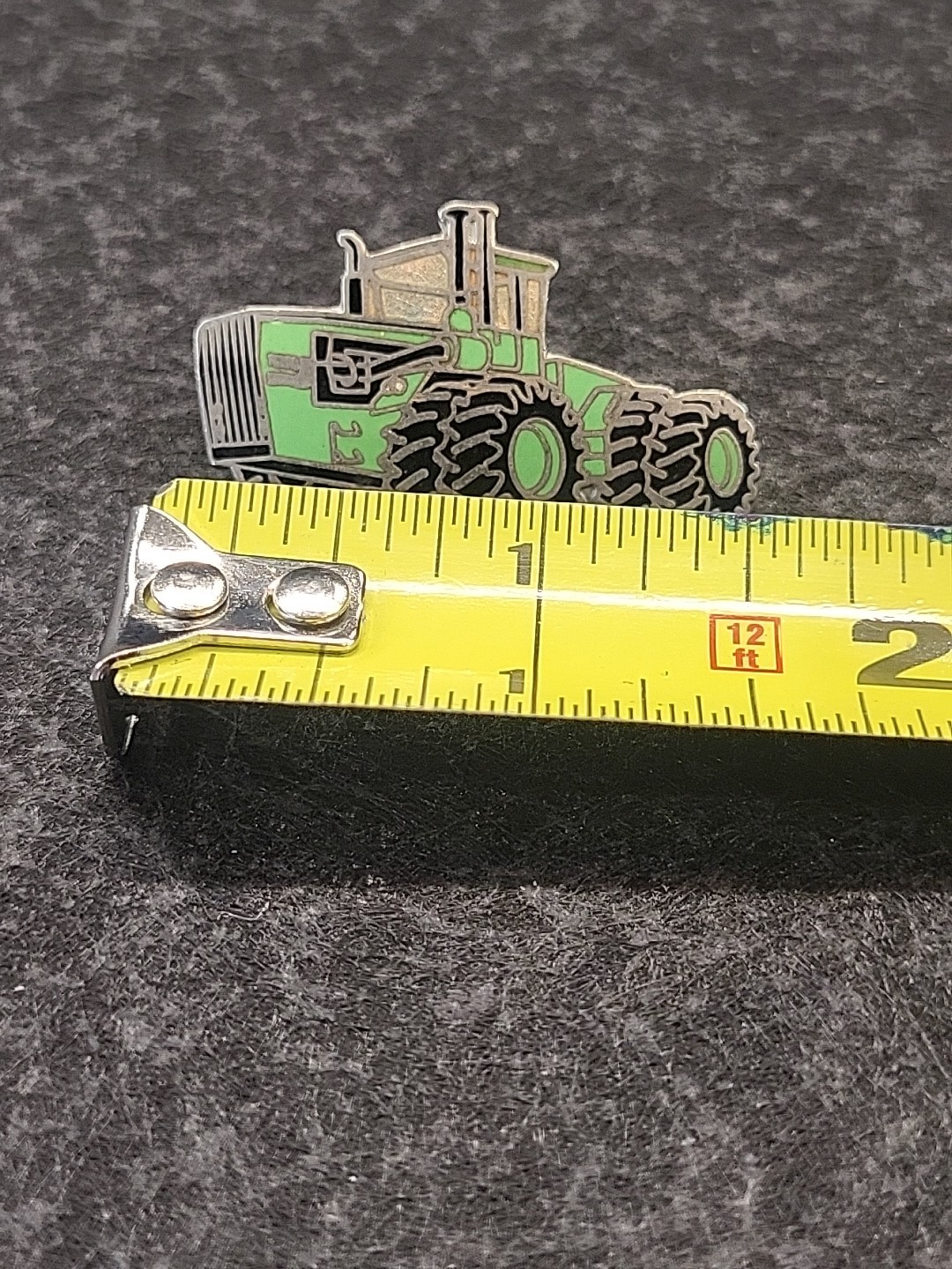 Vtg Steiger Bearcat ST-220 4WD Tractor Enamel Pin MAFCo Green Articulated No 22