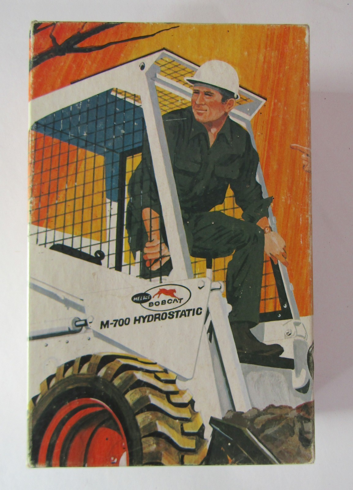 Vintage Melroe Bobcat M-700 Hydrostatic Skid-Steer Loader 16 X 20 Jigsaw Puzzle