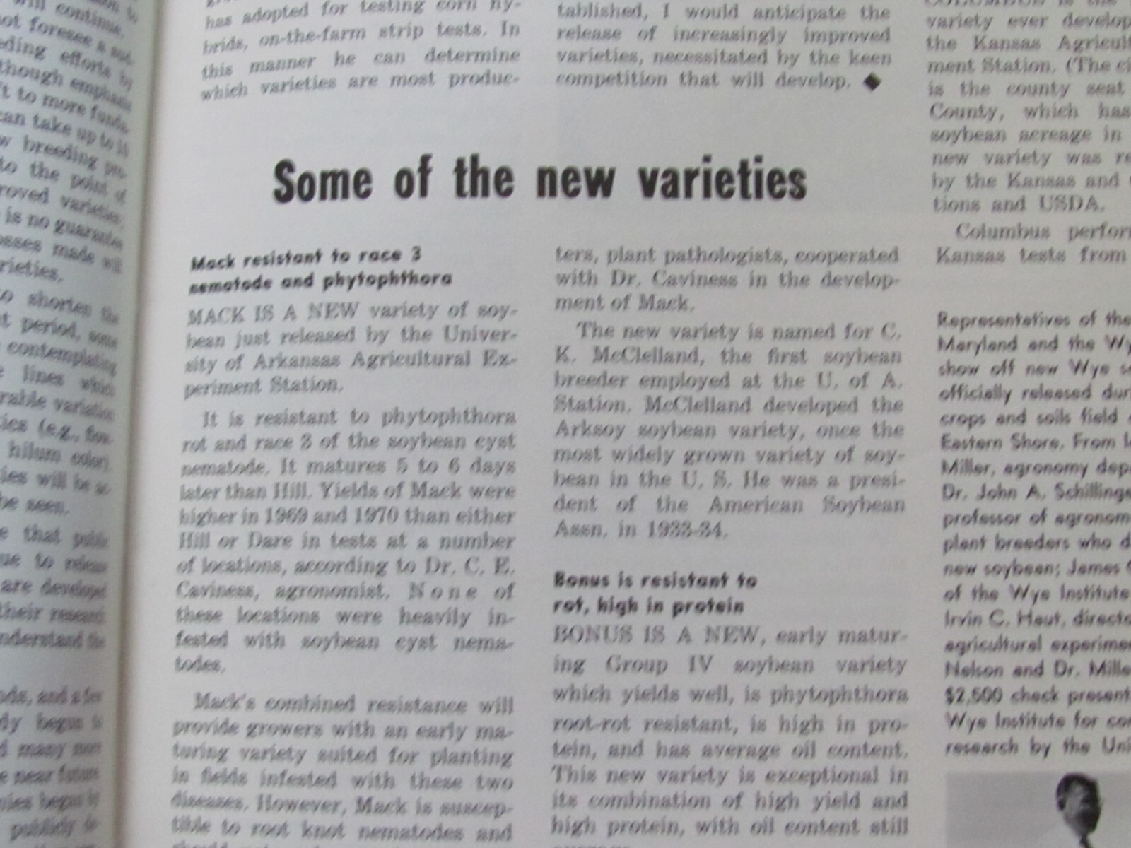 1972 SOYBEAN DIGEST FARM MAGAZINE HUDSON IA SOY PRINCESS KRISTIE ROACH