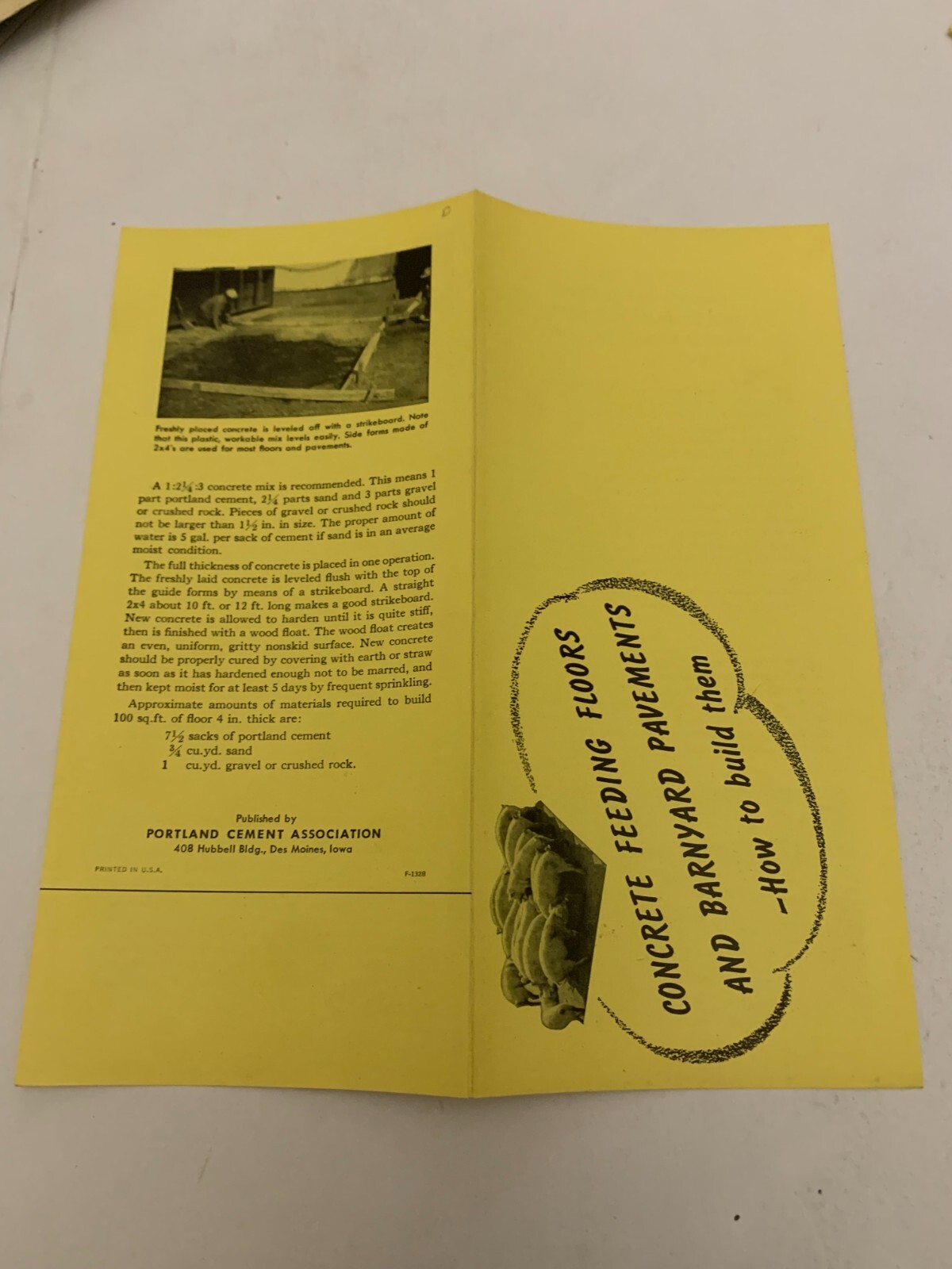 c1940 Portland Cement Co Des Moines Iowa Concrete Feeding Floors Brochure