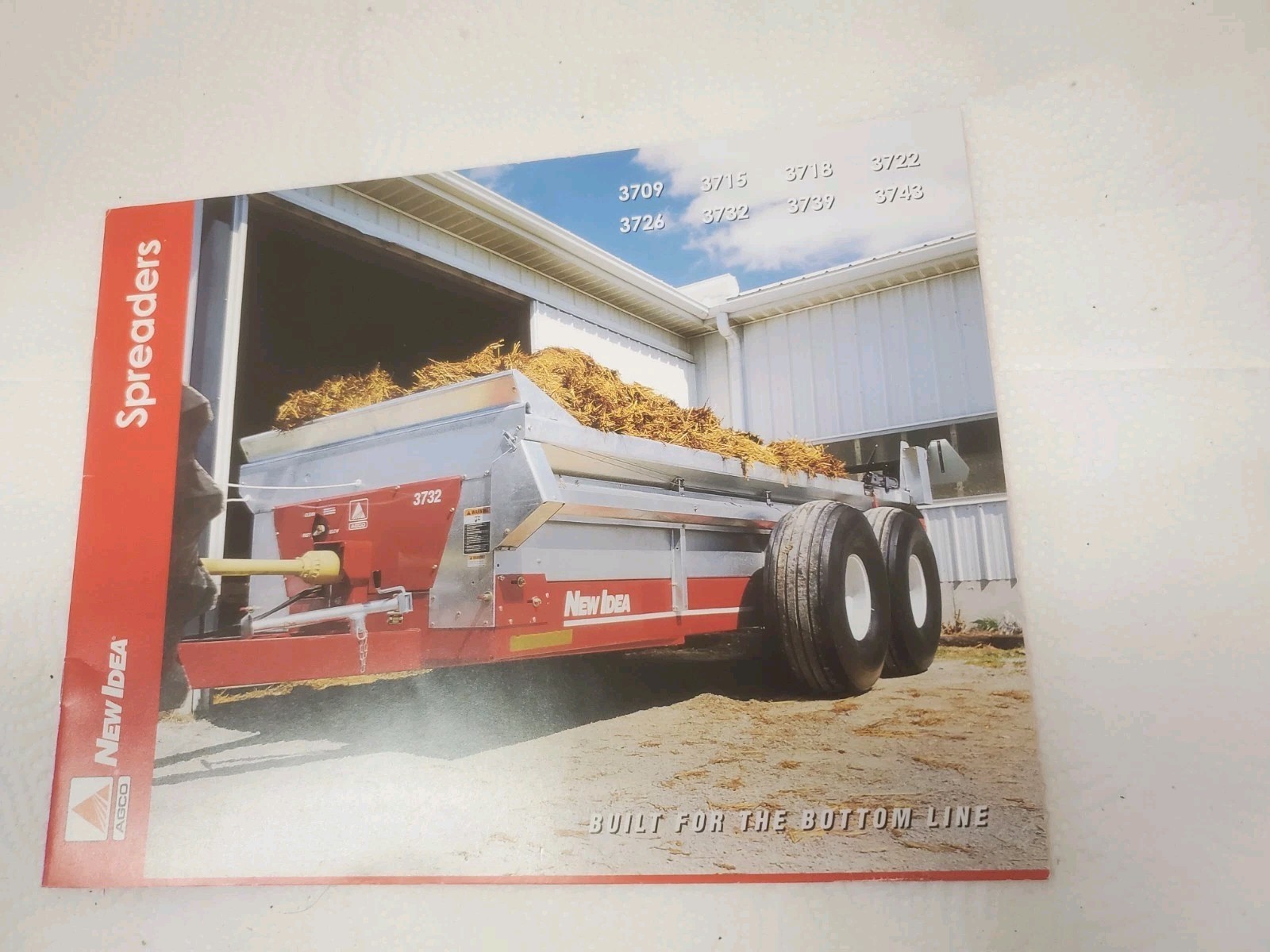 4 Page sales Brochure New Idea Manure Spreaders Agco 3732 Farm Livestock 2001