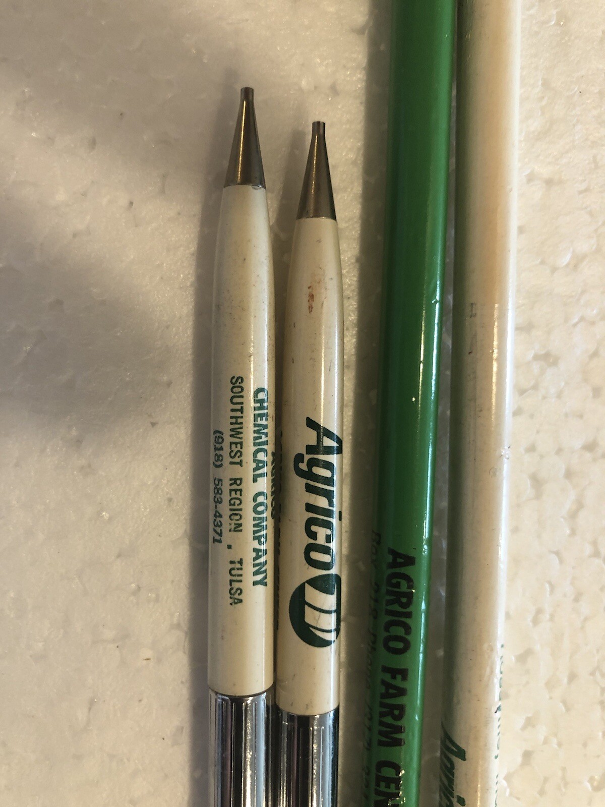 Lot of 4 vintage Agrico pens & pencils