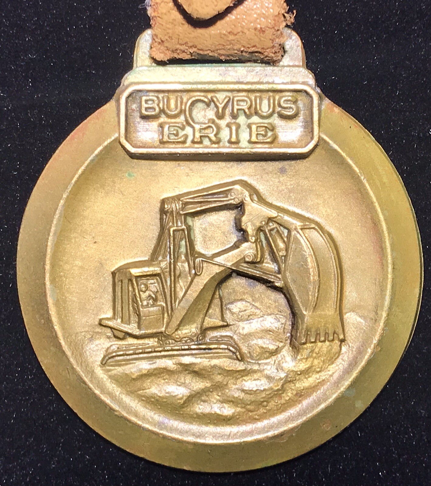 Bucyrus Erie Brass Key-Fob, Round, HO Penn NY Watch Fob, Key chain Vintage Farm