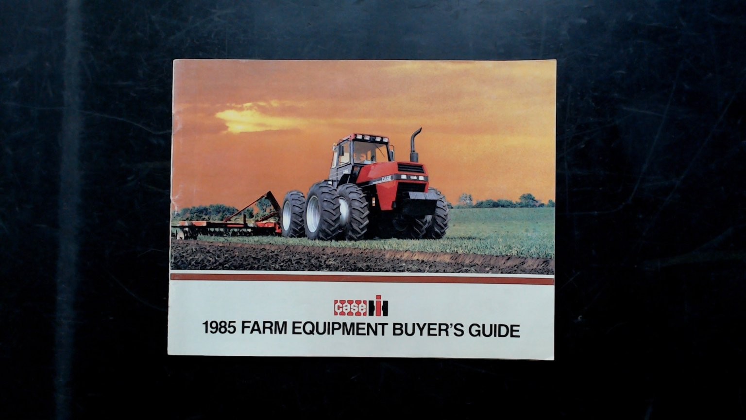Case IH 1985 Farm Equipment Buyer&rsquo;s Guide Vintage Agriculture Brochure