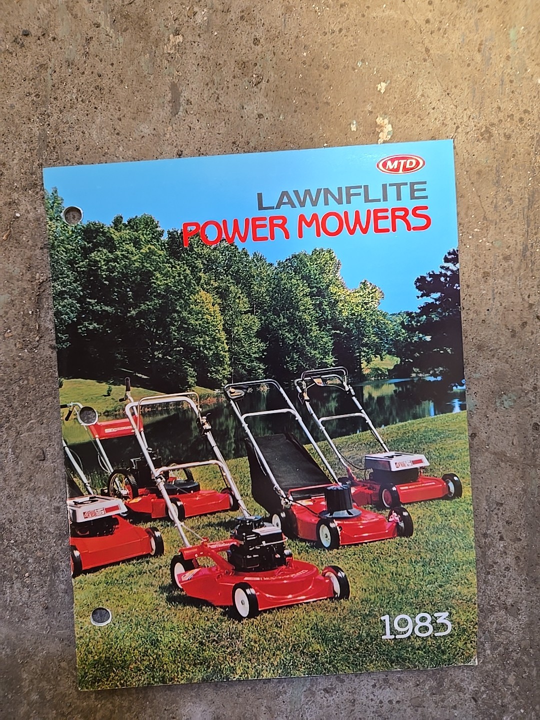 1983 MTD Lawnflite Power Mowers Brochure Catalog Point Of Sale