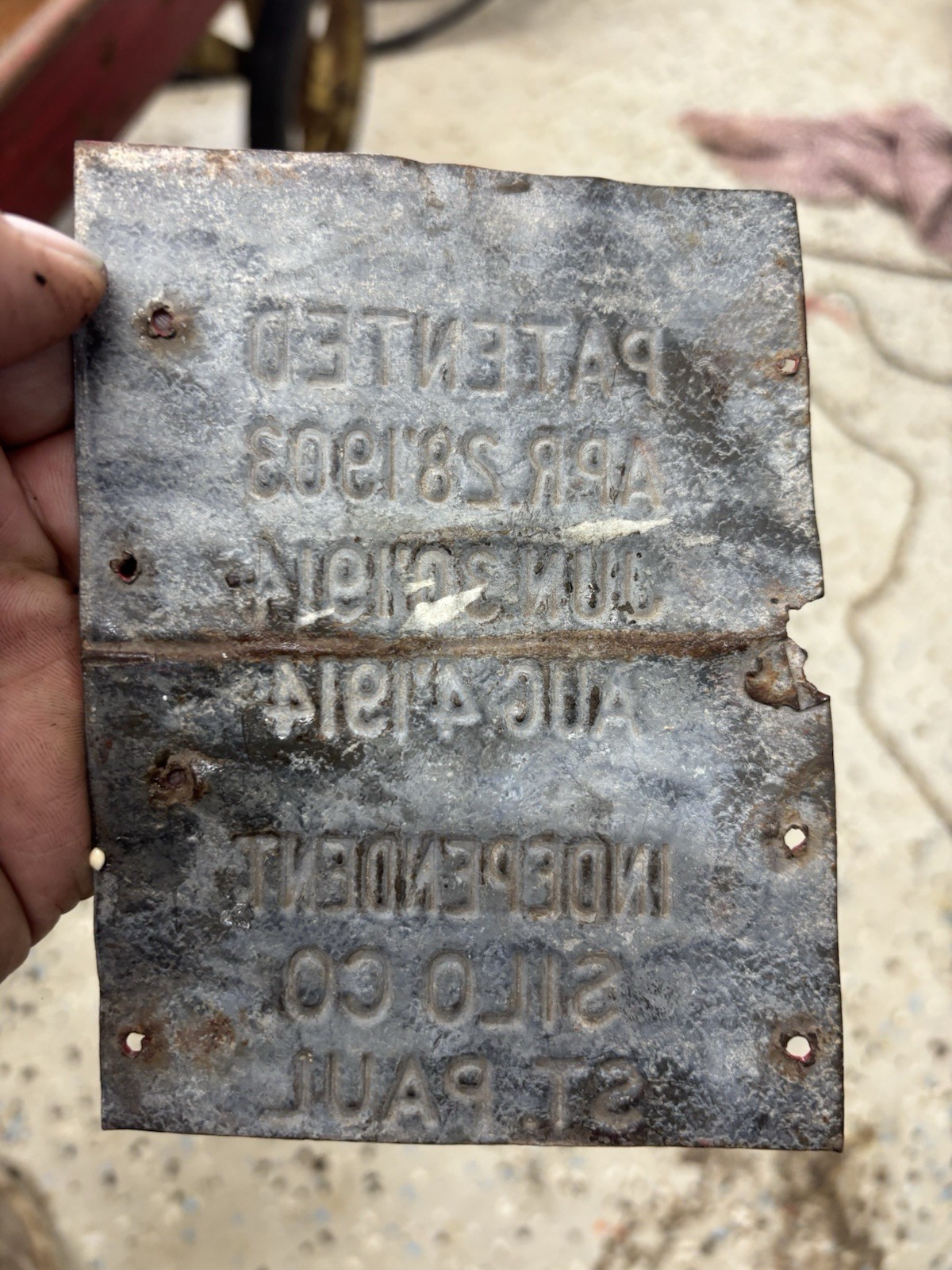 Independent Silo Tag St. Paul Minnesota 1903-1914 Tin tag sign Plaque Farm