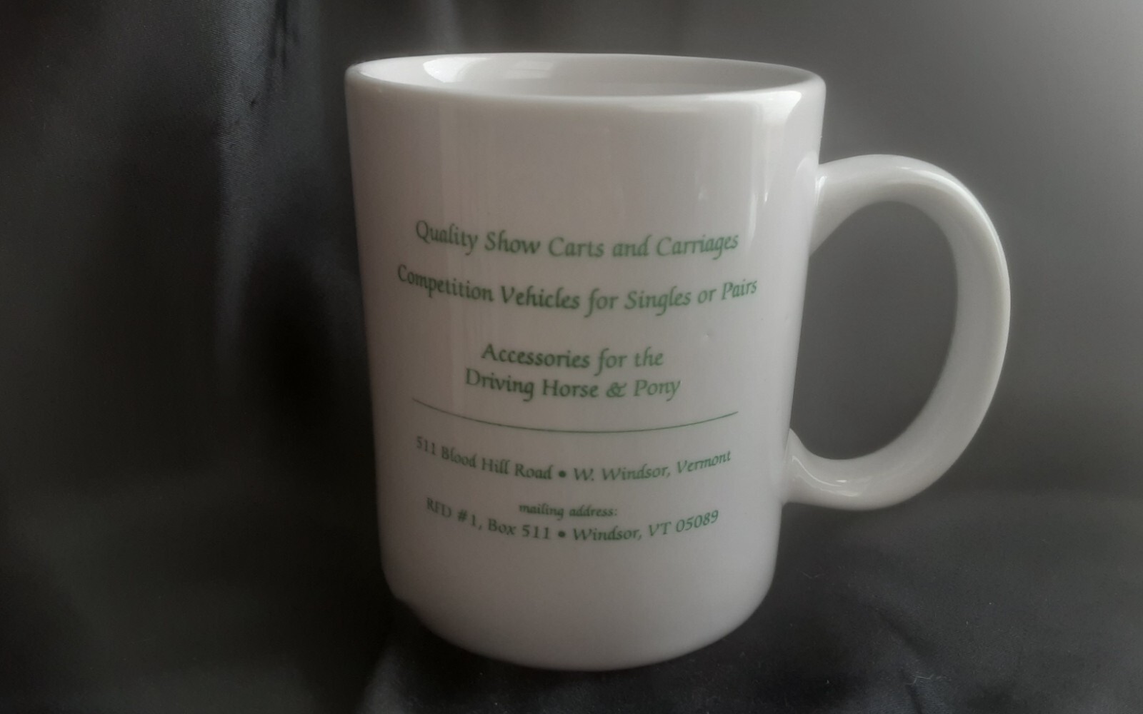 RUNNING BROOK FARM W WINDSOR VT MUG CUP VINTAGE FALLON HORSE CARRIAGE BARN CART