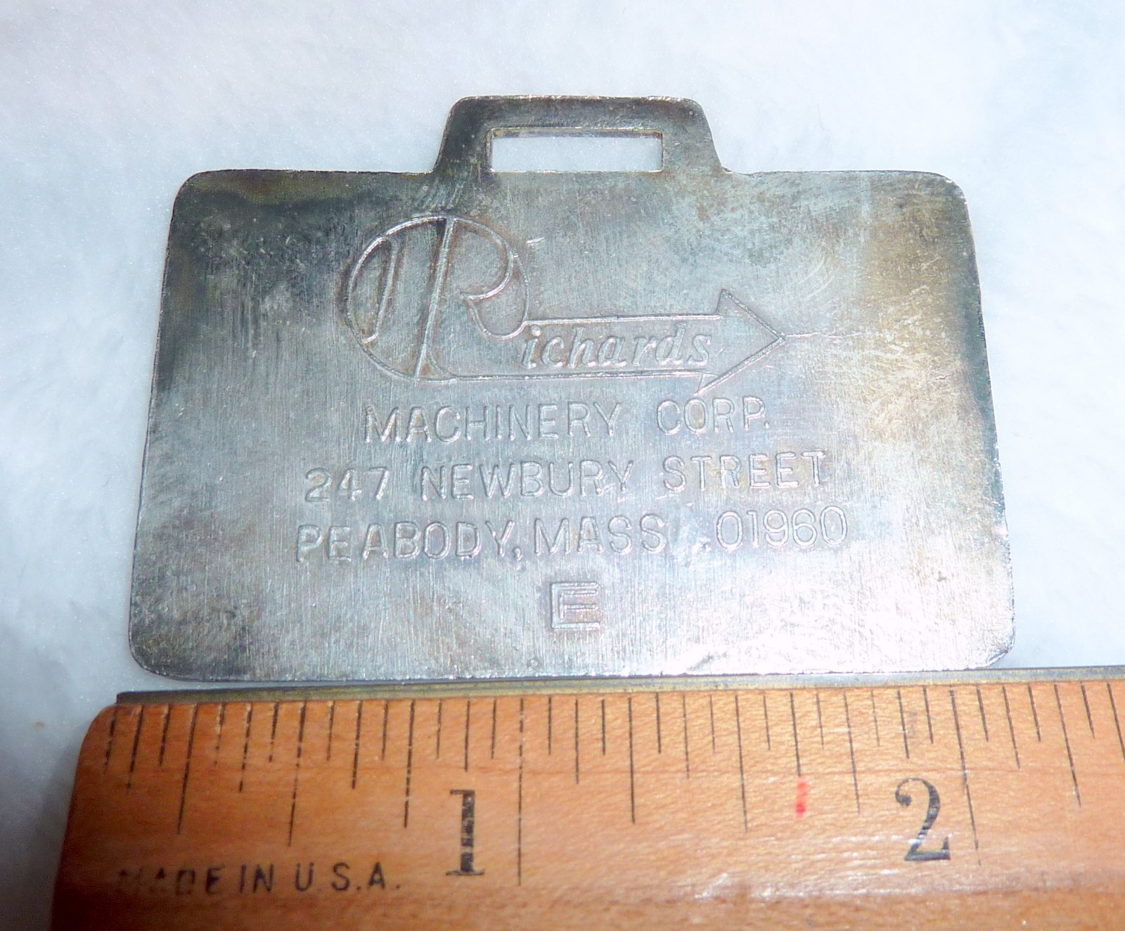 Vintage “Richards Machinery Corp” John Deere Dealer Heavy-Equipment Badge / Fob