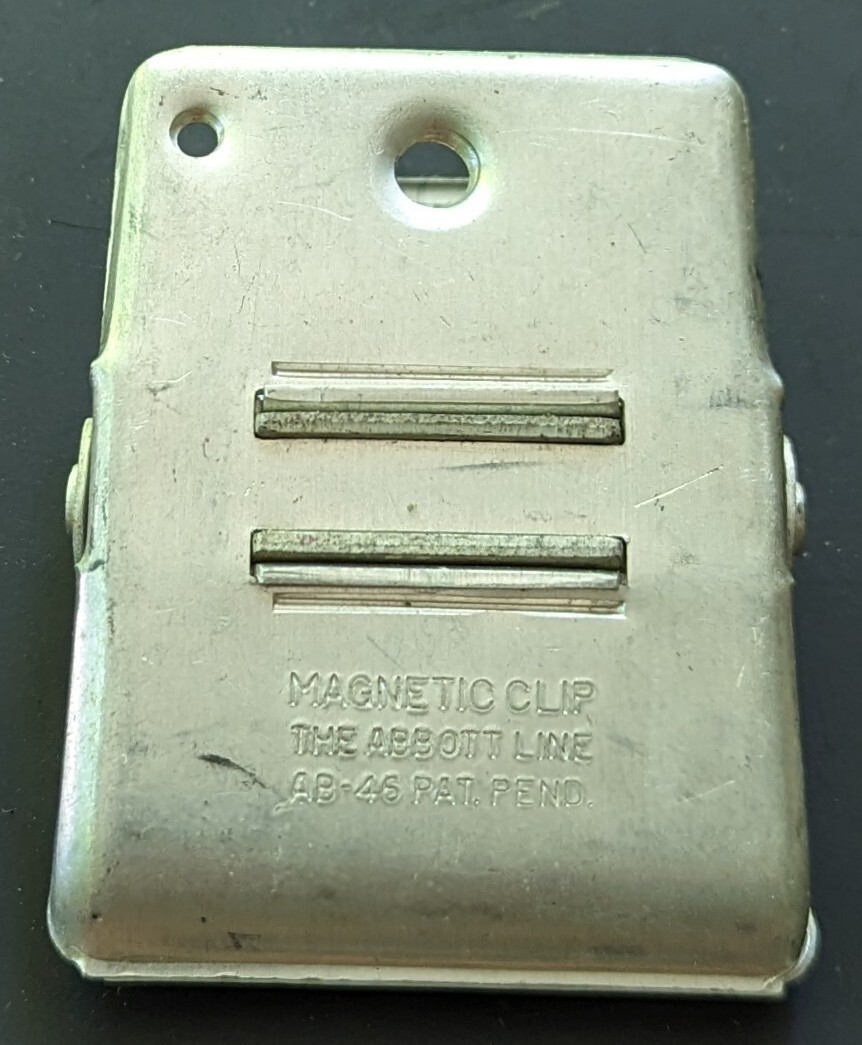 Vintage Garvey Grain Inc. Advertising Refrigerator Metal/Paper Clip, Gridley ILL