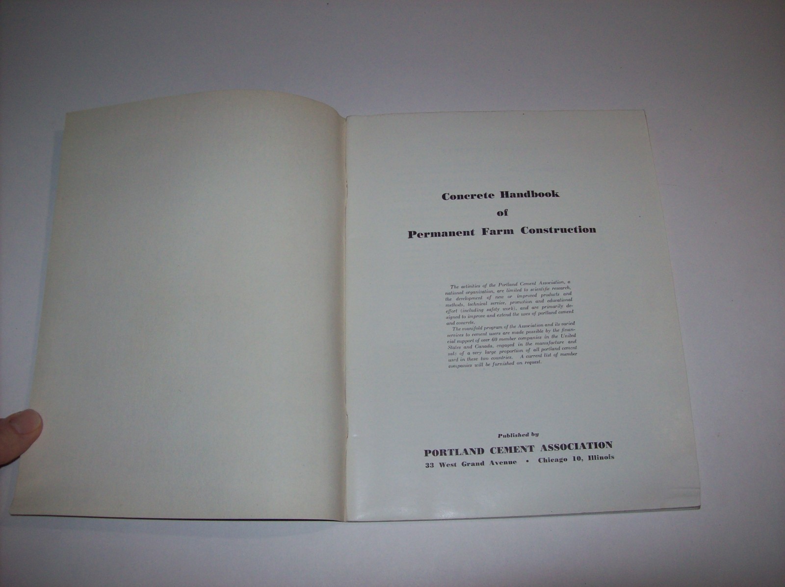 Vintage 1946 HANDBOOK OF CONCRETE FARM CONSTRUCTION, Portland Cement Association