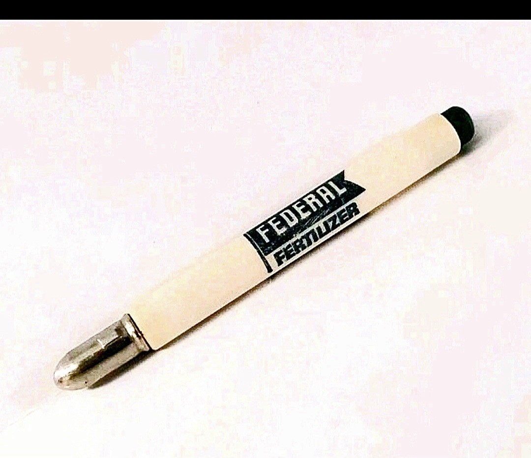 Vintage 1940&rsquo;s Federal Fertilizer Advertising Bullet Pencil