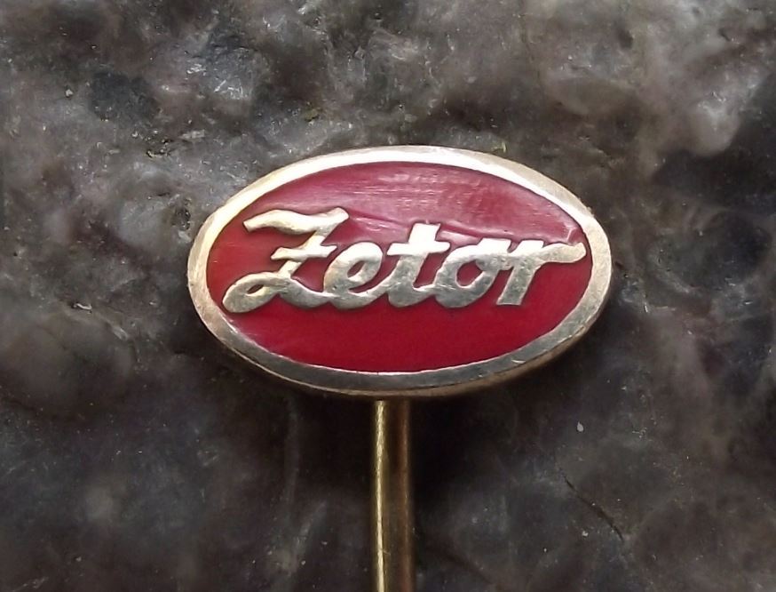 Oval Zetor Tractor Farming Farm Agricultural Machines Advertising Pin Badge