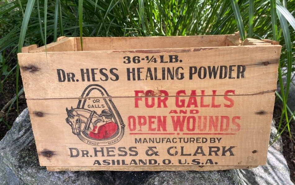 Antique Dr Hess & Clark Ashland Ohio Healing Powder Live Stock Wood Box Crate