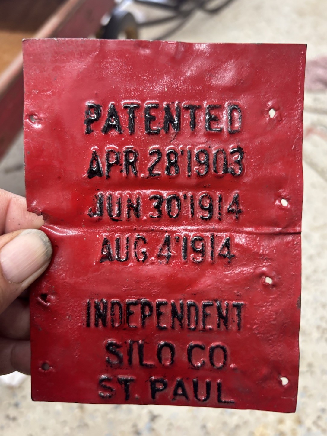 Independent Silo Tag St. Paul Minnesota 1903-1914 Tin tag sign Plaque Farm