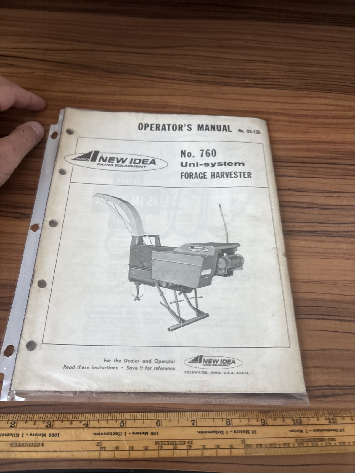 AVCO NEW IDEA No. 760 UNI-SYSTEM FORAGE HARVESTER OPERATOR&rsquo;S MANUAL US-126