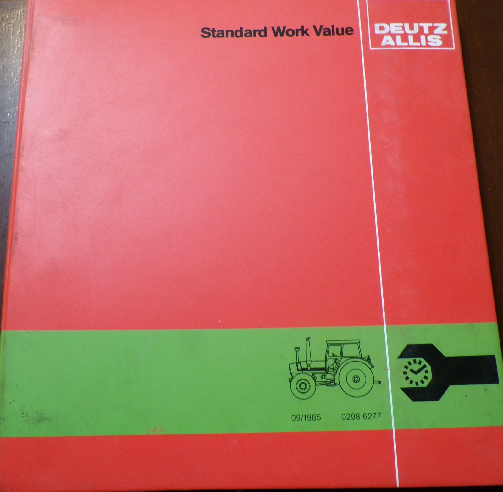 Duetz Tractors Flat-Rate Manual 1985, printed in Danish-English-French-Spanish