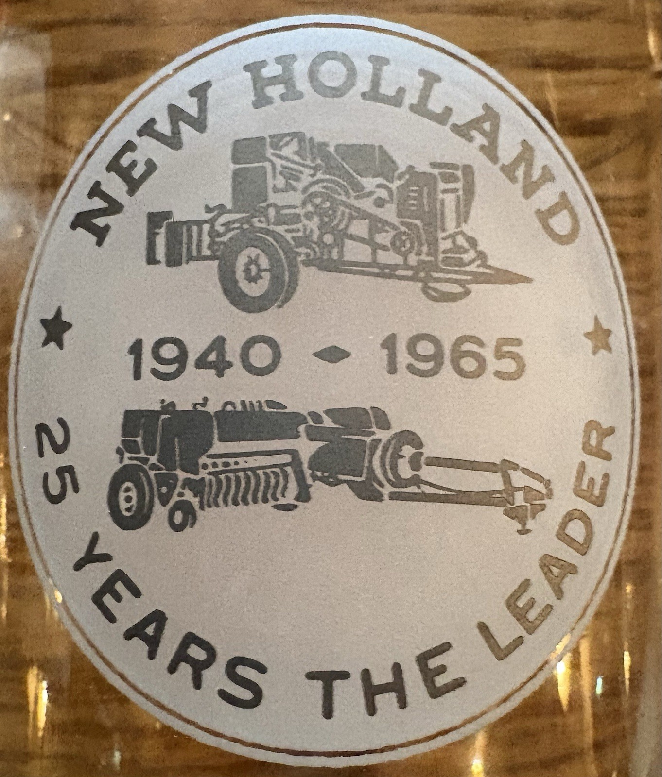 Sperry New Holland 25 Years The Leader Anniversary Glass ‘40-‘65, 1965, Vintage