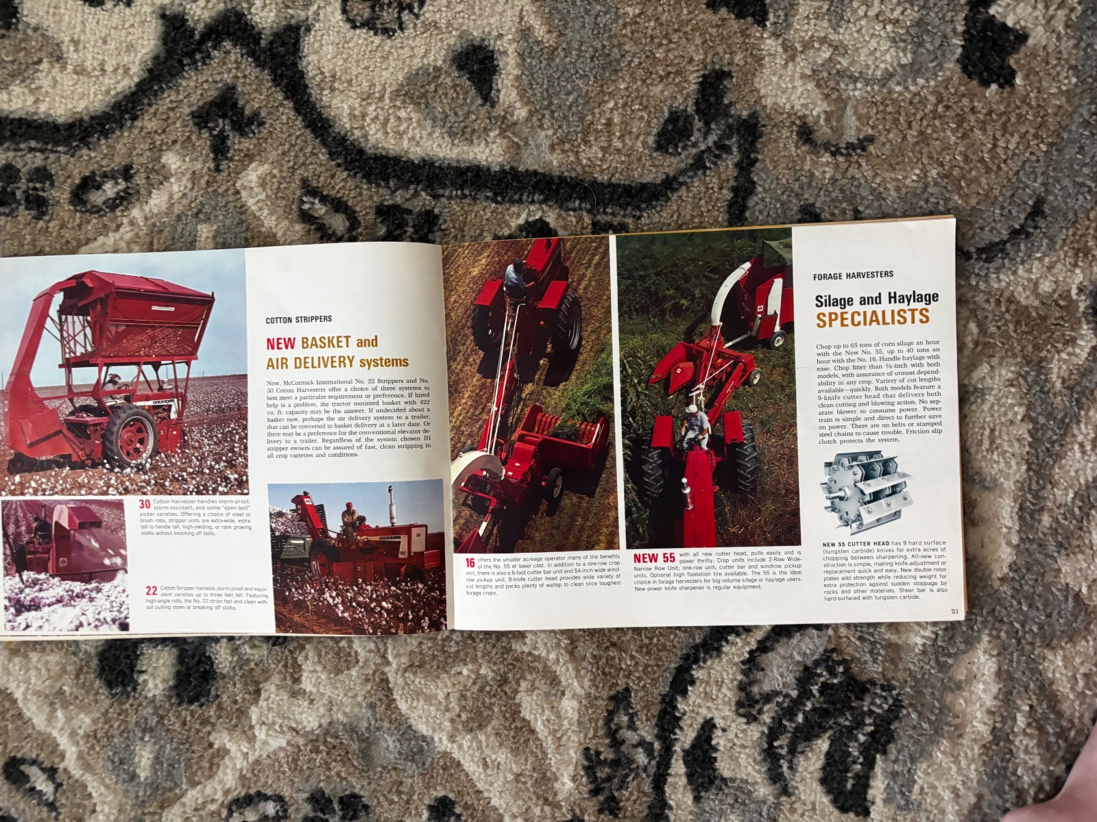 International Harvester Buyers Guide for Summer Fall 1966 Brochure DCPA26