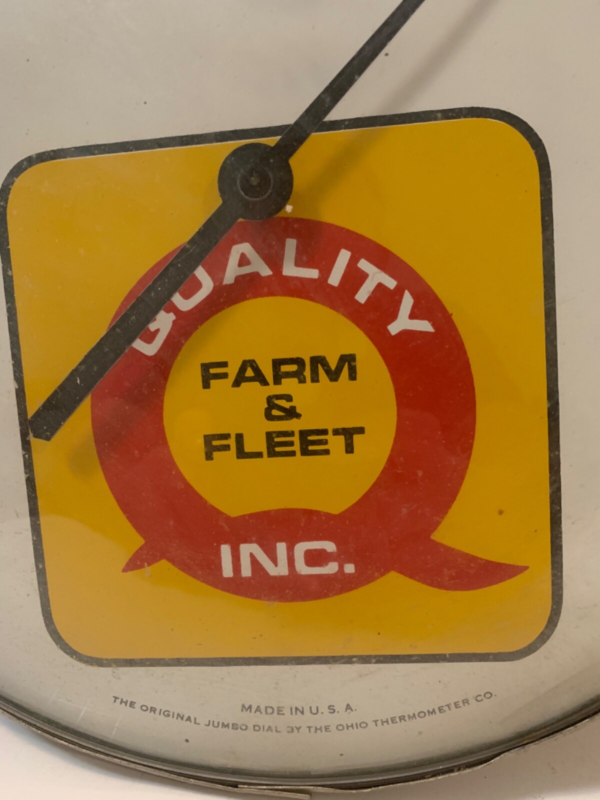 Vintage Quality Farm & Fleet tin metal round Thermometer glass