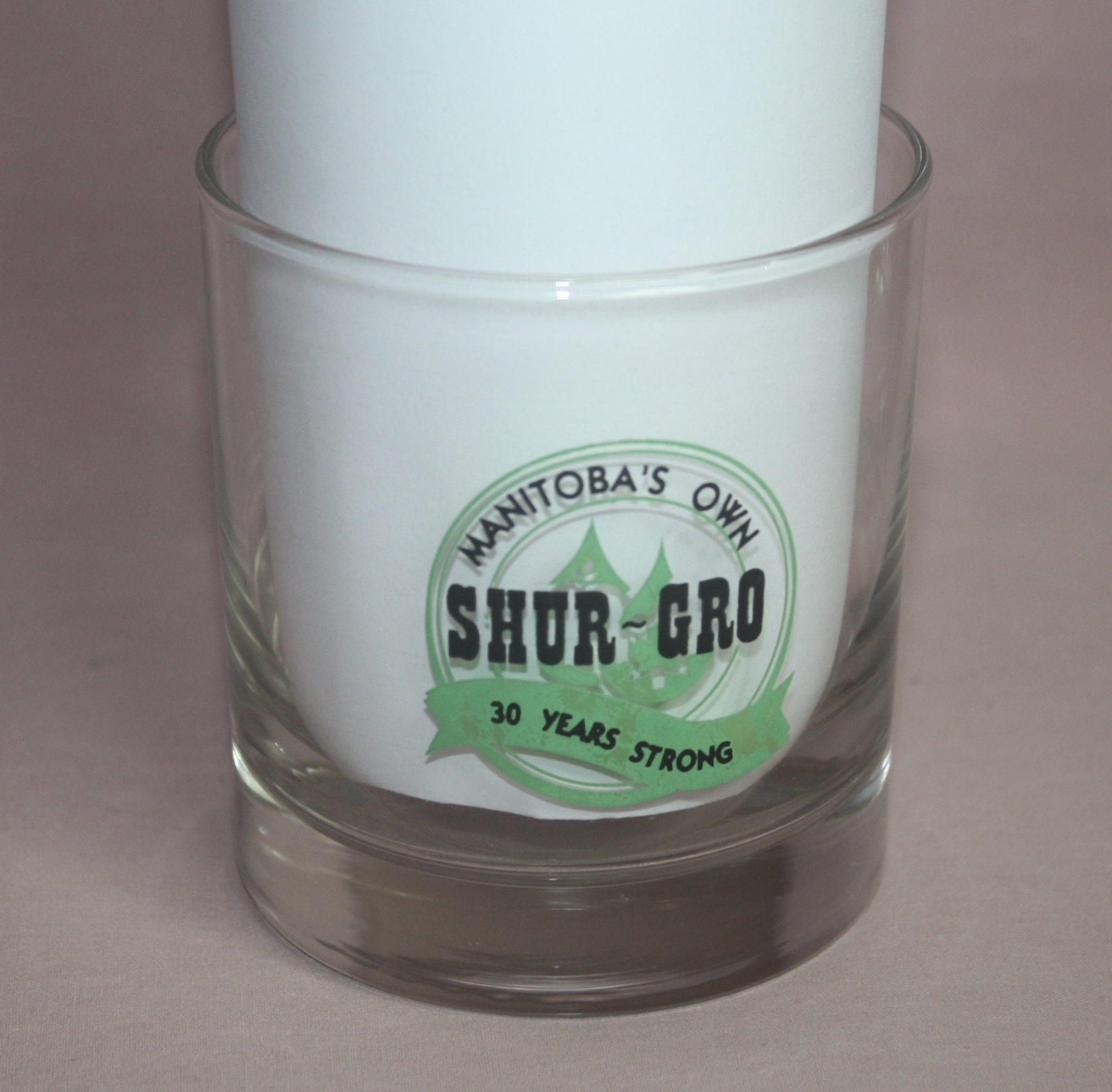 ADVERTISING SHUR GRO AGRIUM DRINKING GLASS MANITOBA&rsquo;S OWN 30 YEARS STRONG