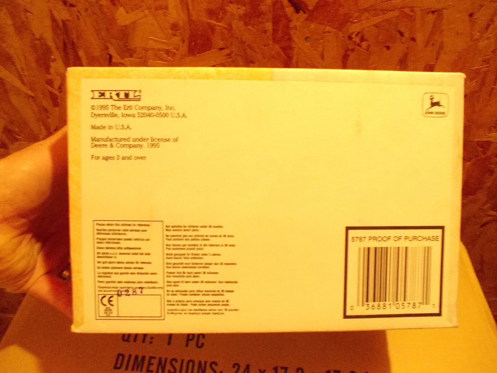 John Deere GP Wide Tread tractor 1/16 scale Ertl Co. 1995 NIB NW in box 5787DO